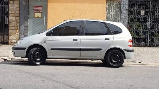 Carro 1.6 RT 16V GASOLINA 4P MANUAL