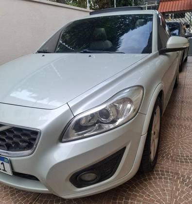 Carro 2.0 GASOLINA 2P AUTOMÁTICO