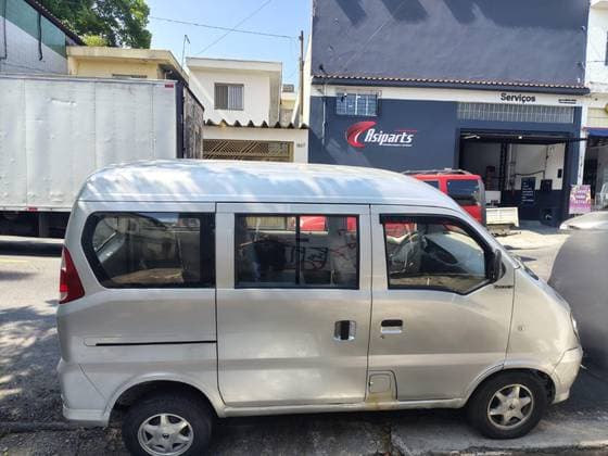 Carro 1.0 PASSAGEIRO 8V GASOLINA 4P MANUAL