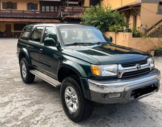 Carro 3.0 4X4 8V TURBO DIESEL 4P MANUAL