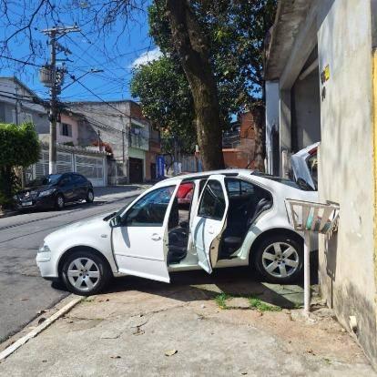 Carro 2.0 MI 8V FLEX 4P AUTOMÁTICO