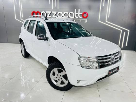 Carro 1.6 DYNAMIQUE 4X2 16V FLEX 4P MANUAL