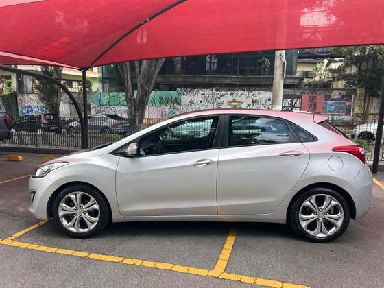 Carro 1.6 MPFI 16V FLEX 4P AUTOMÁTICO