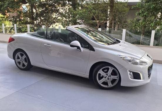 Carro 1.6 16V TURBO GASOLINA 2P AUTOMÁTICO