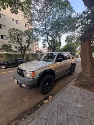 Carro 3.0 4X4 8V TURBO DIESEL 4P MANUAL