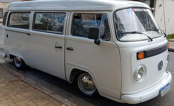 Carro 1.6 MI STD LOTAÇÃO 8V GASOLINA 3P MANUAL