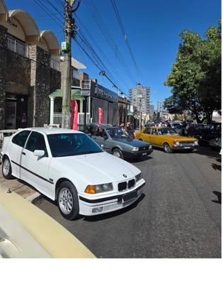 Carro 1.9 COMPACT TOP 16V GASOLINA 2P MANUAL