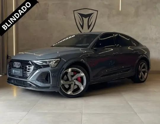 Carro ELÉTRICO SPORTBACK QUATTRO