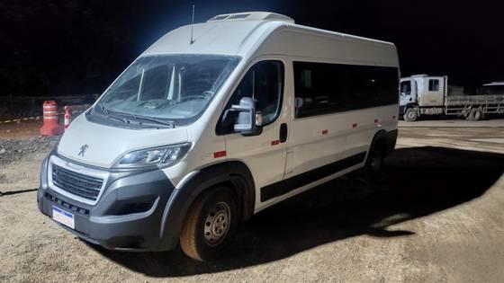 Carro 2.0 BLUEHDI DIESEL BUSINESS L3H2 13M MINIBUS MANUAL