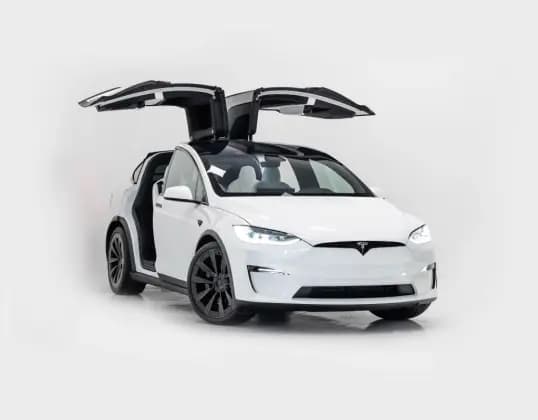 Carro ELÉTRICO PLAID