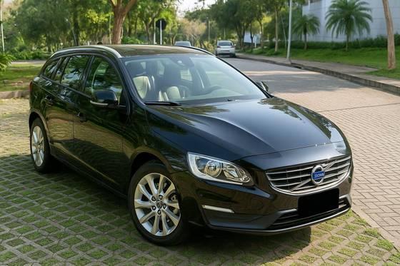 Carro 2.0 T5 KINETIC TURBO GASOLINA 4P AUTOMÁTICO