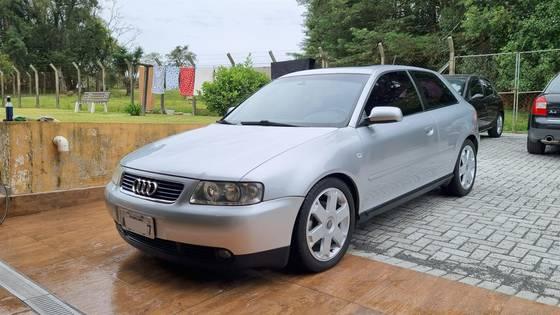 Carro 1.8 20V GASOLINA 2P MANUAL