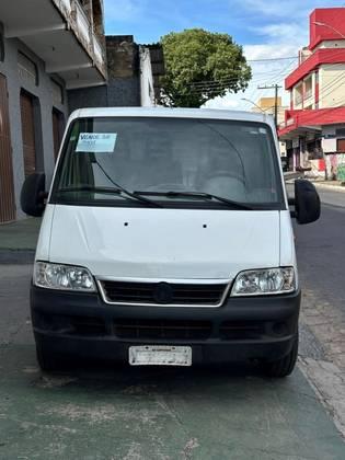 Carro 2.8 CARGO L 8V TURBO DIESEL 3P MANUAL