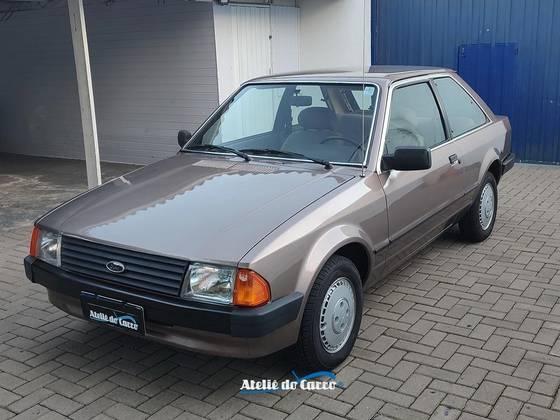 Carro 1.6 GL 8V GASOLINA 2P MANUAL