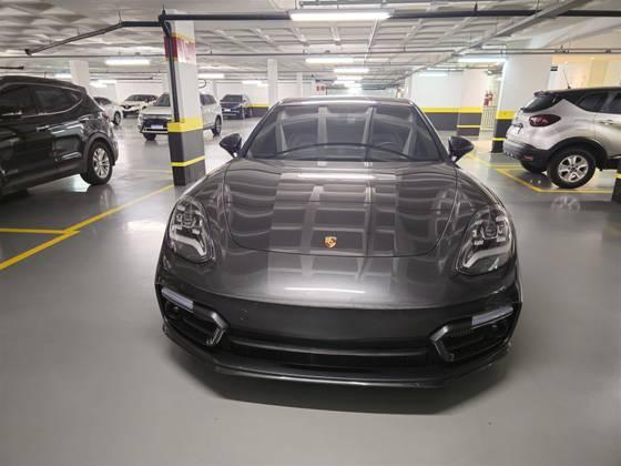 Carro 2.9 V6 E-HYBRID 4S PDK