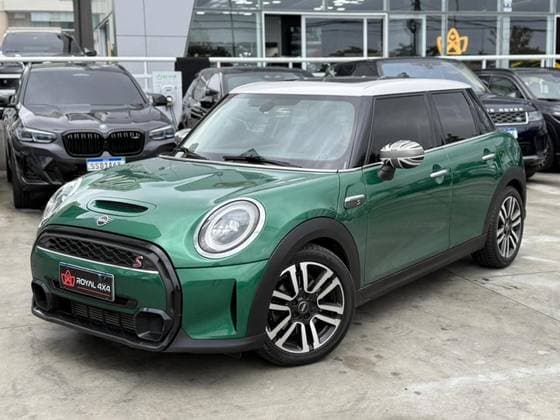 Carro 2.0 16V TWINPOWER GASOLINA S 4P STEPTRONIC