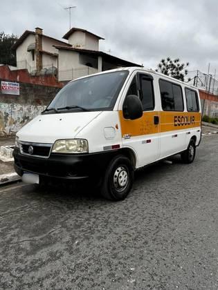 Carro 2.8 COMBINATO 8V TURBO DIESEL 3P MANUAL