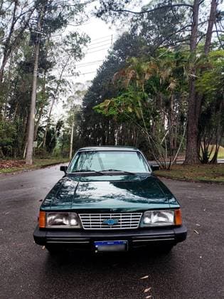 Carro 4.1 COMODORO SL/E 12V GASOLINA 4P MANUAL