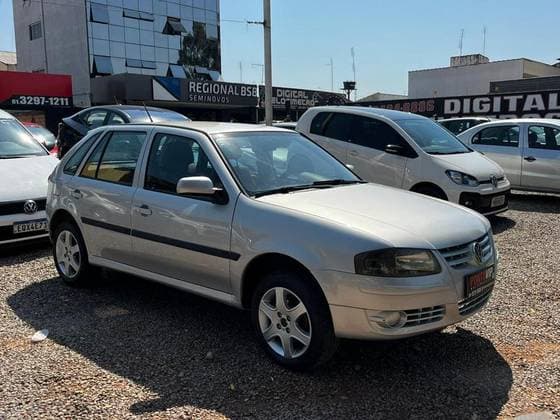Carro 1.0 MI 8V FLEX 2P MANUAL G.IV