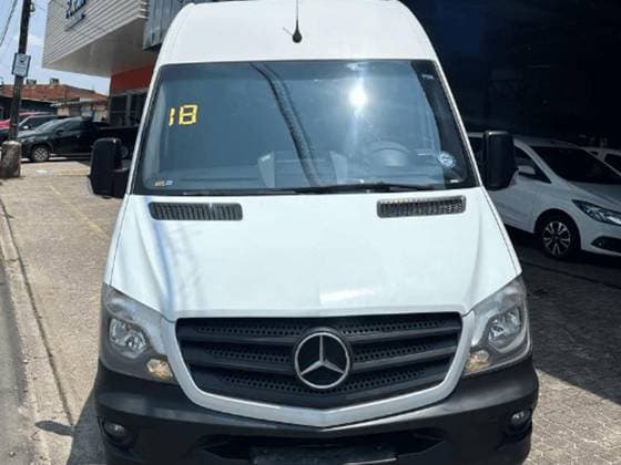 Carro 2.2 CDI DIESEL VAN 415 TA LONGO 16L MANUAL