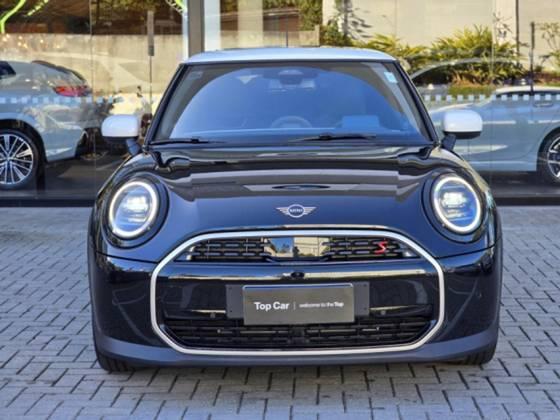 Carro 2.0 16V TWINPOWER GASOLINA S TOP 2P STEPTRONIC