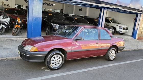 Carro 2.0 EFI GL 8V ÁLCOOL 2P MANUAL