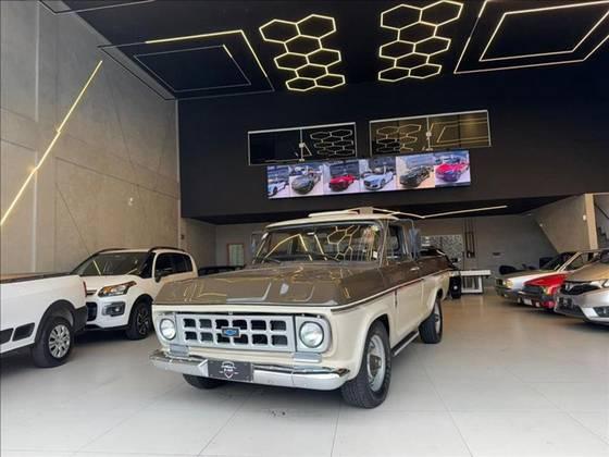 Carro 4.0 CUSTOM S CS 8V DIESEL 2P MANUAL