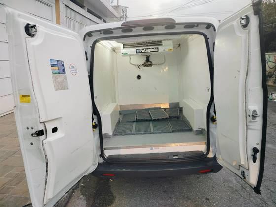 Carro 1.4 MPI FURGÃO 8V FLEX 2P MANUAL