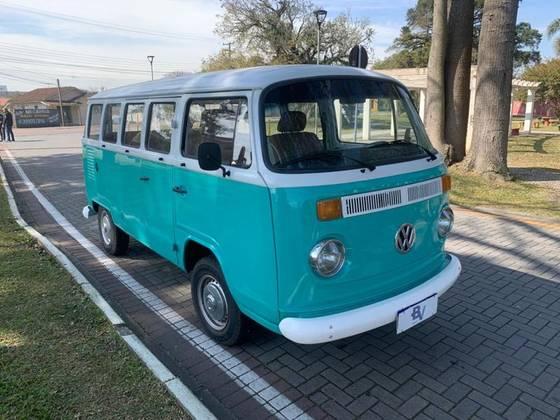 Carro 1.6 LUXO 8V GASOLINA 3P MANUAL