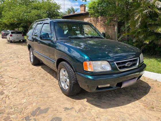 Carro 4.3 SFI DLX 4X2 V6 12V GASOLINA 4P MANUAL