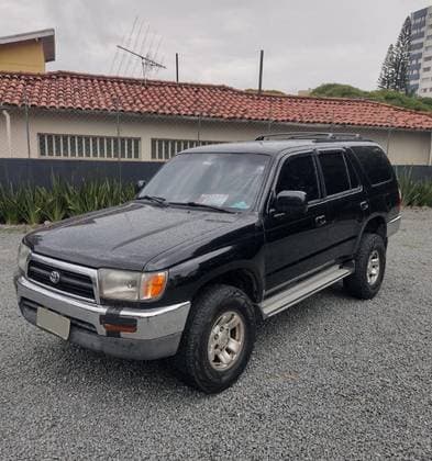 Carro 3.0 4X4 8V TURBO DIESEL 4P MANUAL