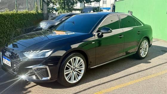 Carro 2.0 TFSI MHEV S LINE S TRONIC