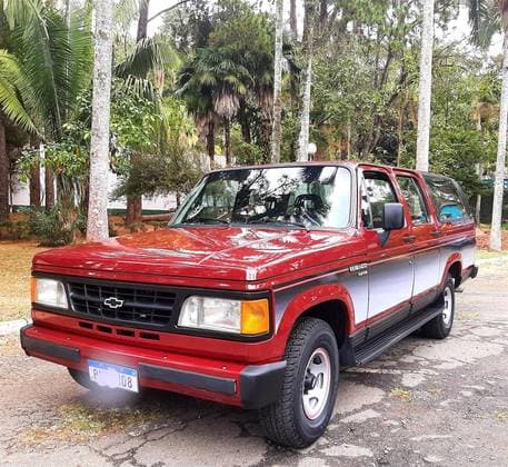 Carro 4.1 CUSTOM DE LUXE 8V GASOLINA 4P MANUAL