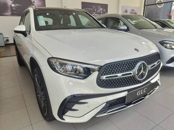 Carro 2.0 MHEV AMG LINE 4MATIC 9G-TRONIC