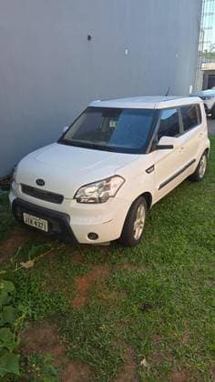 Carro 1.6 U.103 16V GASOLINA 4P MANUAL