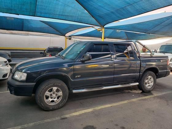 Carro 2.8 DLX 4X2 CD 12V TURBO INTERCOOLER DIESEL 4P MANUAL