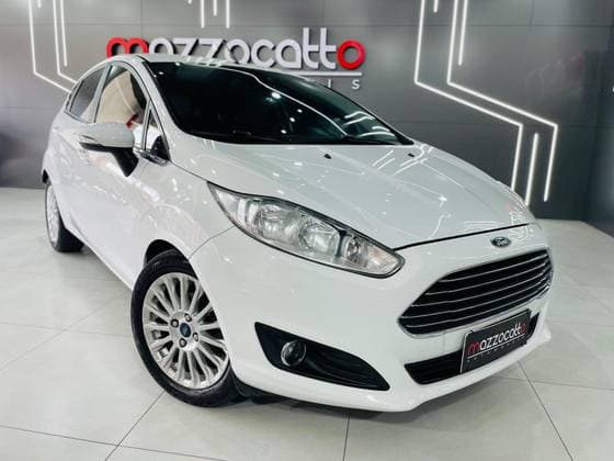 Carro 1.6 TITANIUM PLUS SEDAN 16V FLEX 4P POWERSHIFT