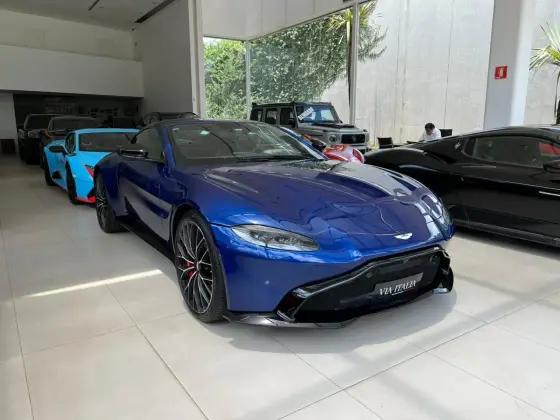 Carro 4.0 V8 TURBO GASOLINA COUPÉ AUTOMÁTICO