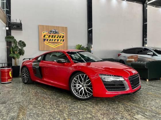 Carro 5.2 FSI QUATTRO V10 40V GASOLINA 2P R-TRONIC