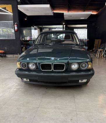 Carro 3.0 SEDAN 24V GASOLINA 4P MANUAL