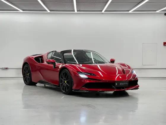 Carro 4.0 V8 TURBO PHEV SPIDER F1-DCT