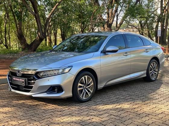 Carro 2.0 e:HEV TOURING E-CVT