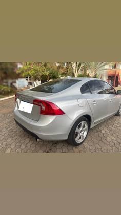 Carro 1.6 T4 FWD GASOLINA 4P AUTOMÁTICO