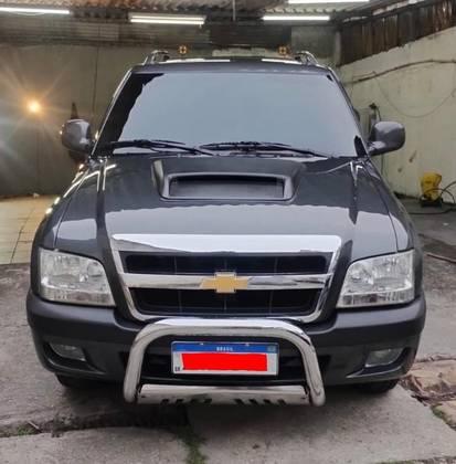 Carro 2.4 MPFI ADVANTAGE 4X2 CD 8V GASOLINA 4P MANUAL