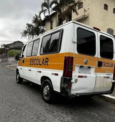 Carro 2.8 COMBINATO 8V TURBO DIESEL 3P MANUAL