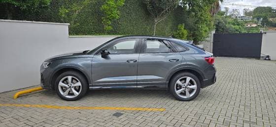 Carro 2.0 40 TFSI GASOLINA SPORTBACK PERFORMANCE BLACK QUATTRO TIPTRONIC