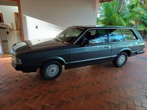 Carro 1.8 BELINA L 8V GASOLINA 2P MANUAL