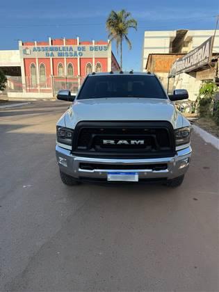 Carro 6.7 LARAMIE 4X4 CD I6 TURBO DIESEL 4P AUTOMÁTICO