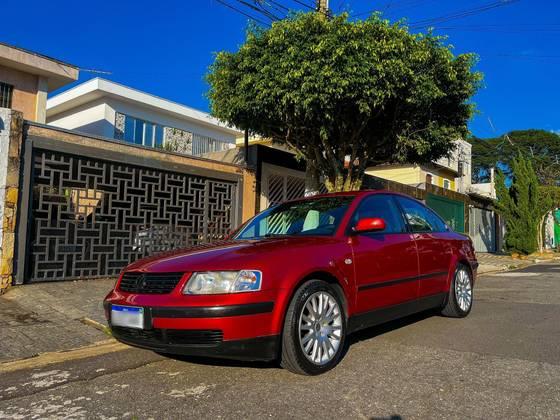 Carro 1.8 20V GASOLINA 4P MANUAL