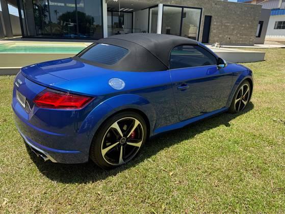 Carro 2.0 TFSI ROADSTER 16V GASOLINA 2P S-TRONIC